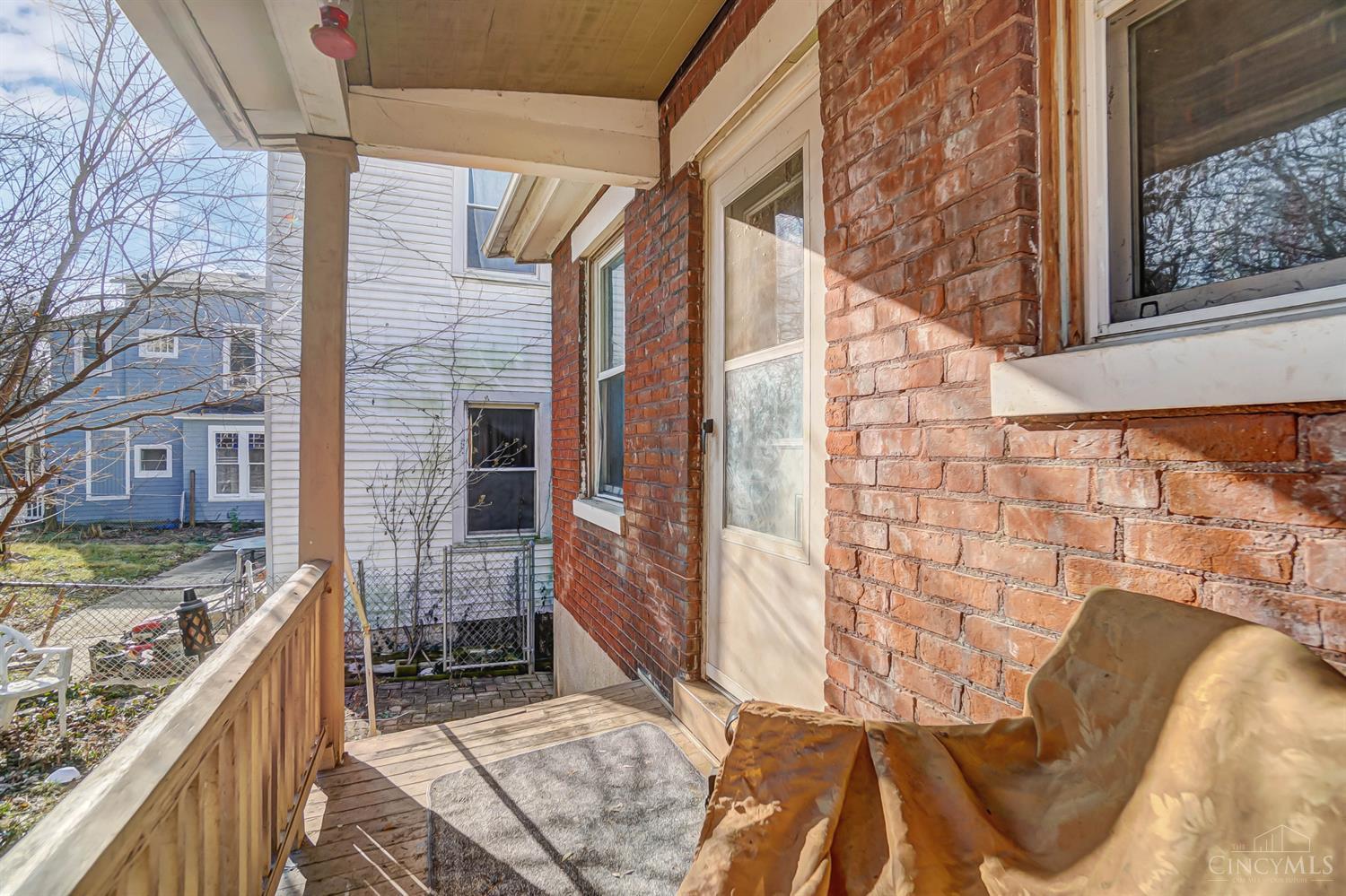 5140 Carthage Avenue