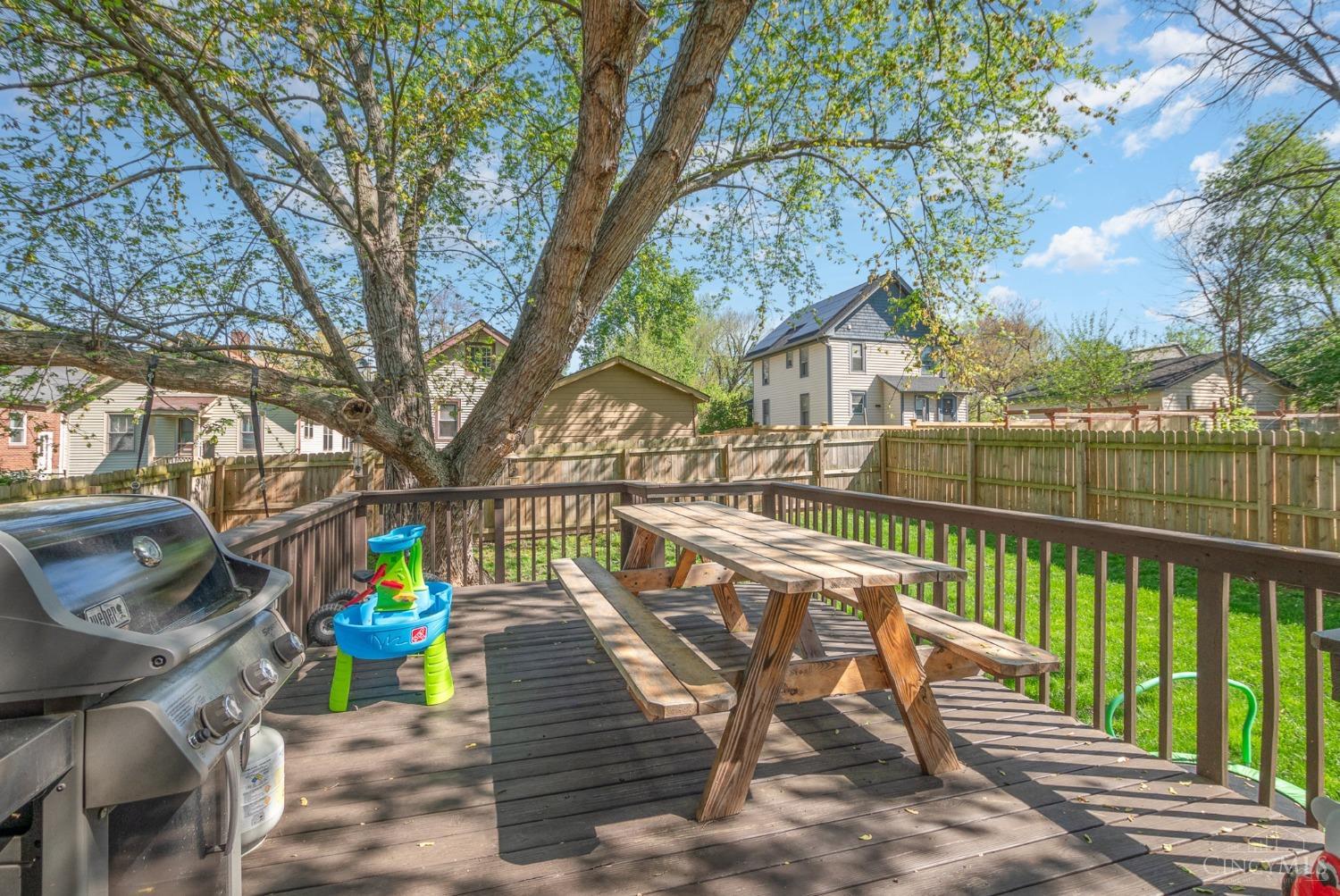 6722 Palmetto Street