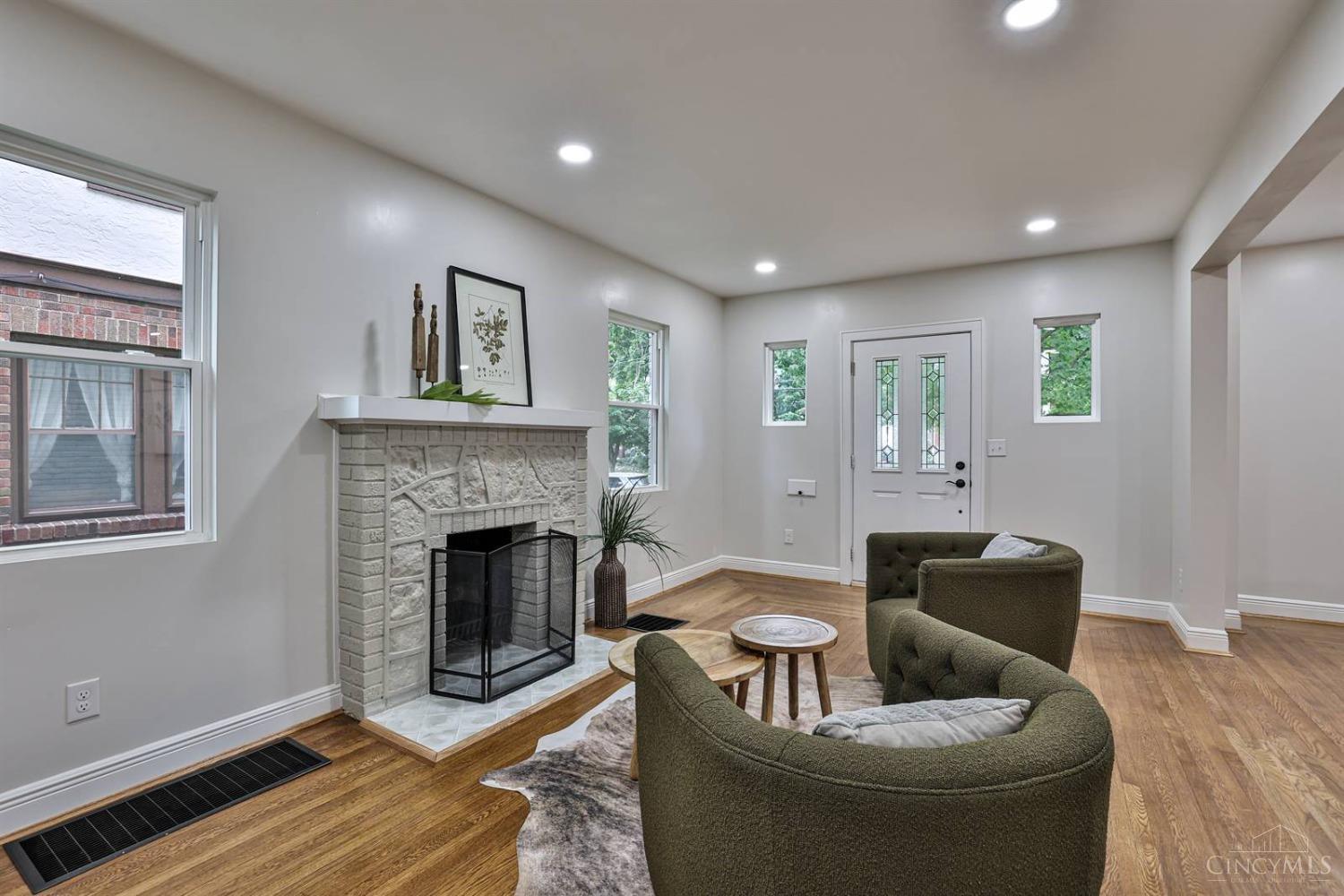 3857 Homewood Road