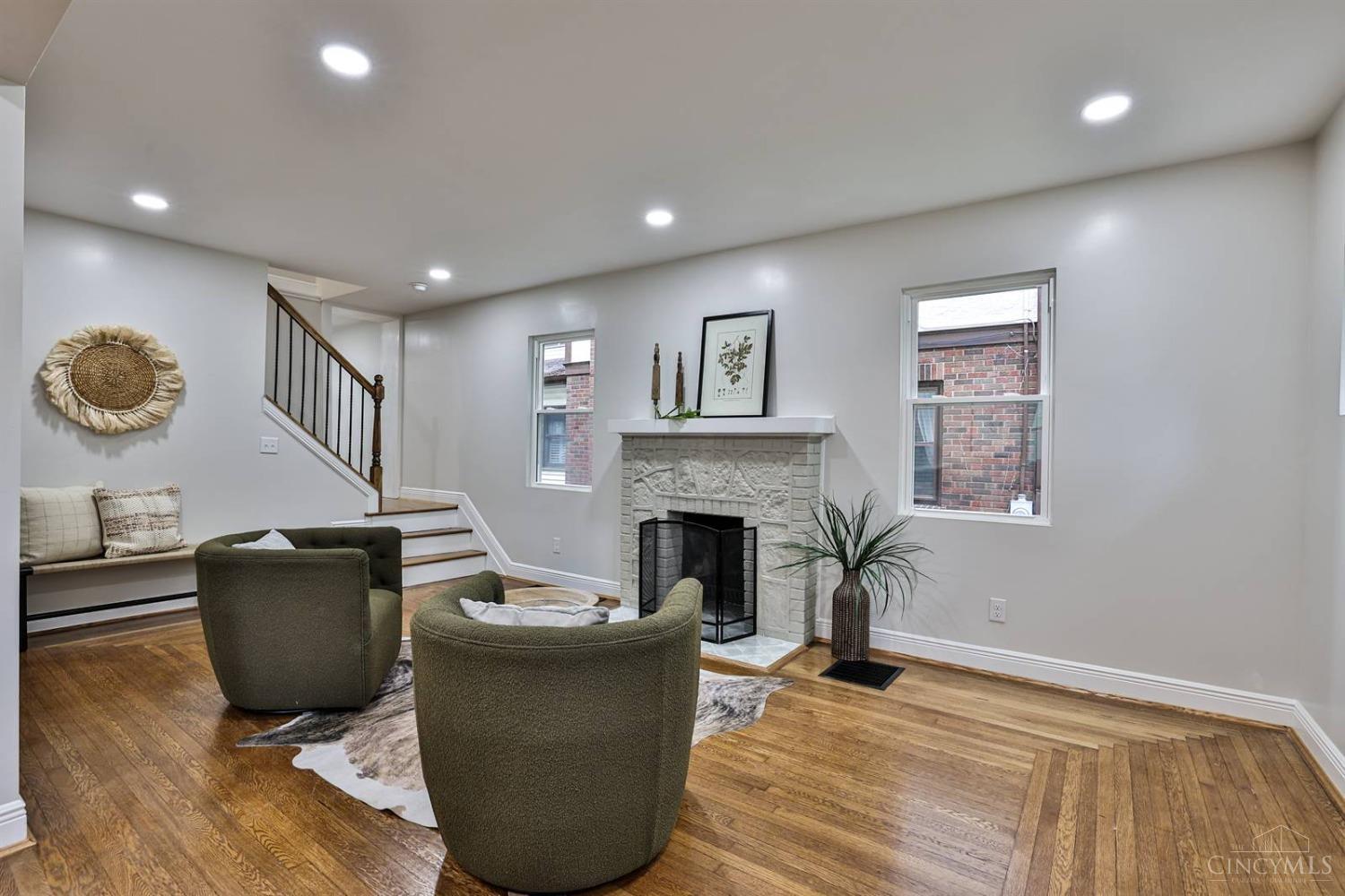 3857 Homewood Road