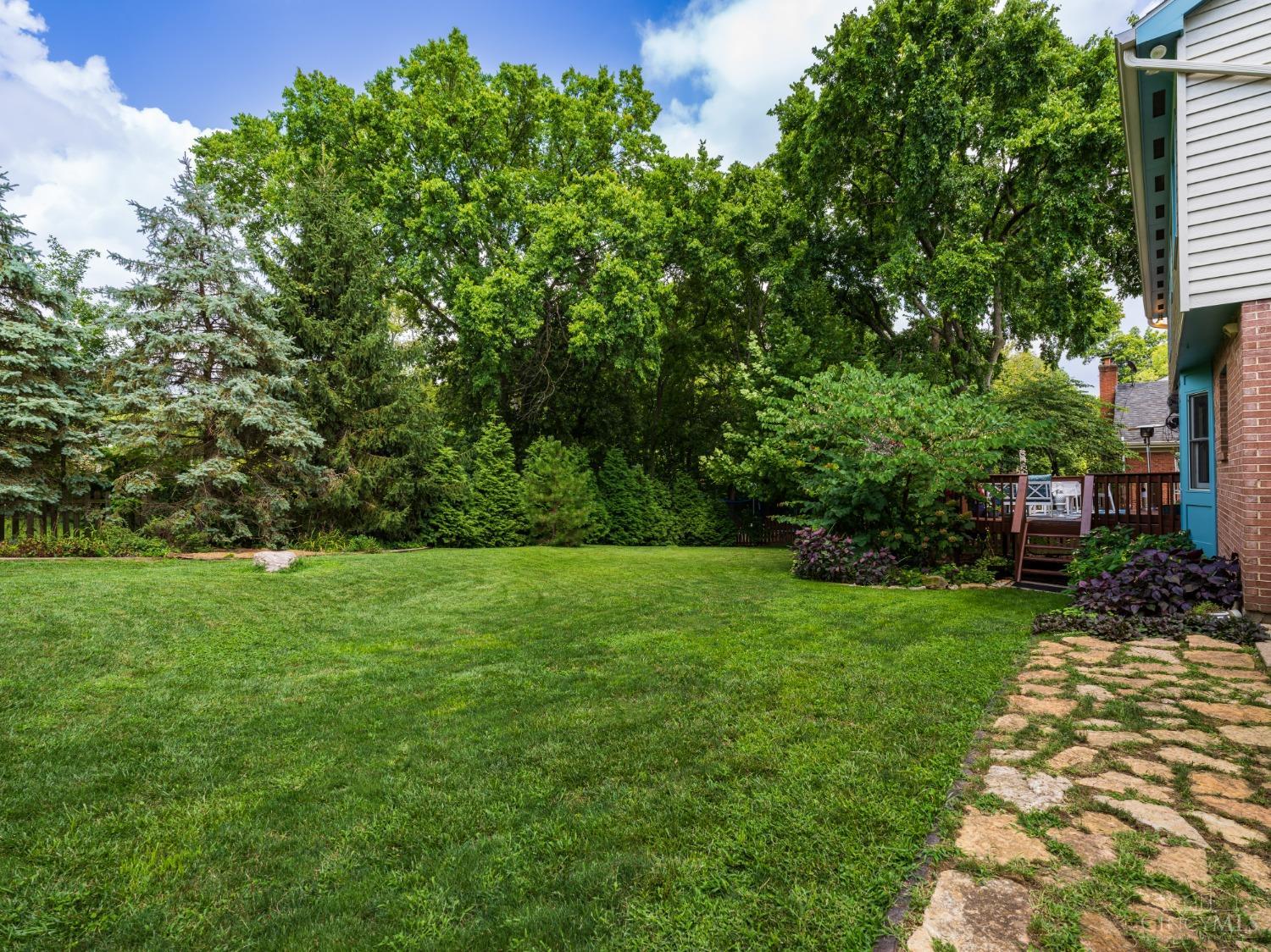 7878 Stoneleigh Lane