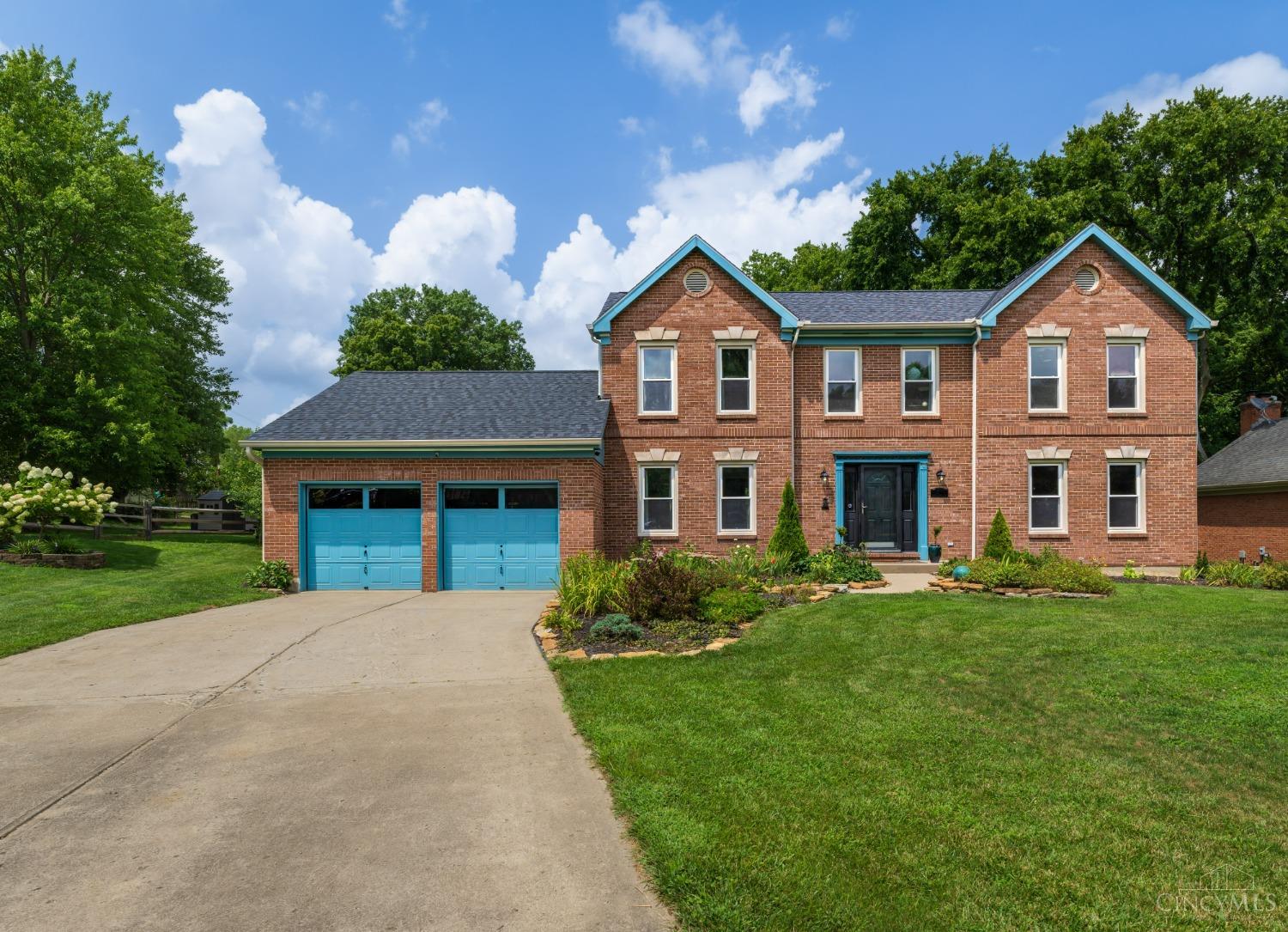 7878 Stoneleigh Lane