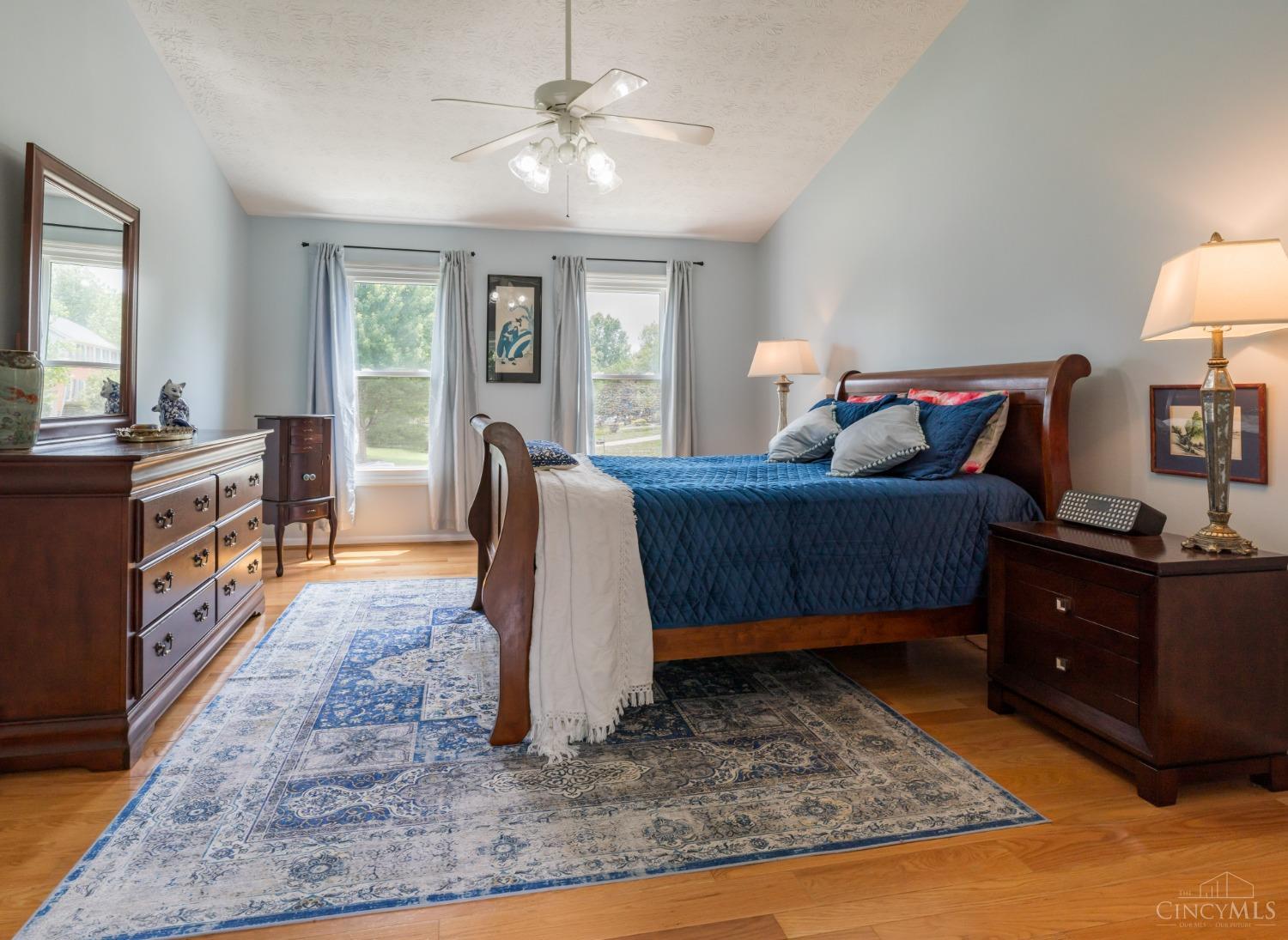 7878 Stoneleigh Lane