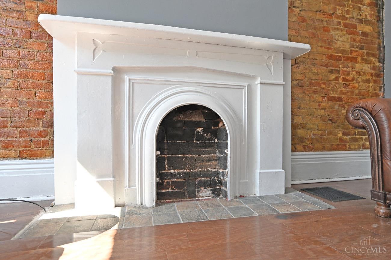 516 E Twelfth Street