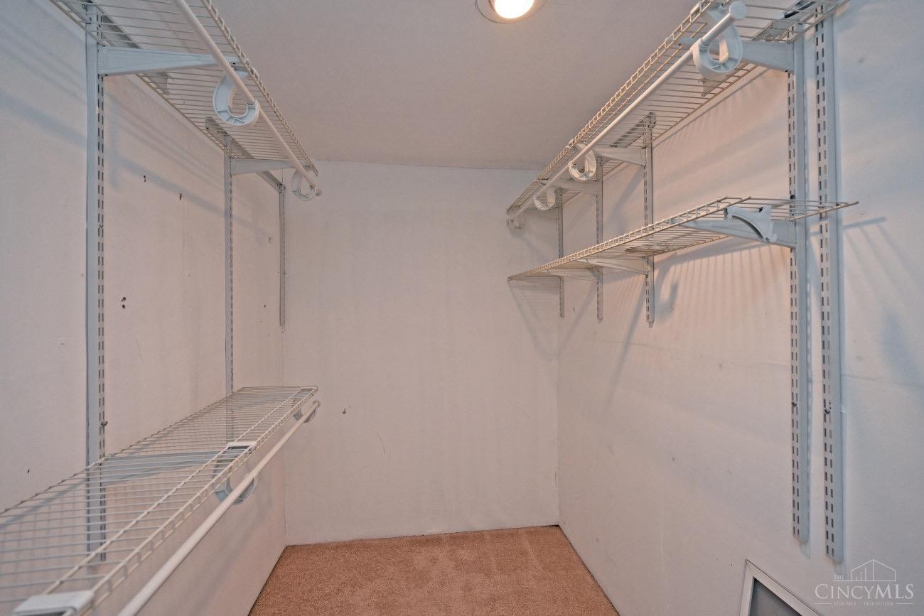 516 E Twelfth Street