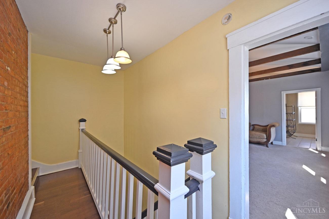 516 E Twelfth Street