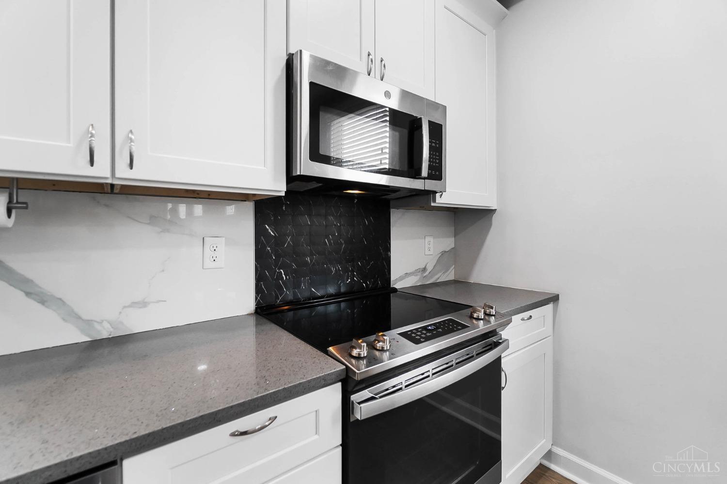 1656 Jonathan Avenue