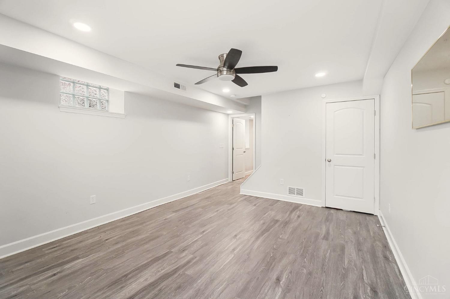 1656 Jonathan Avenue