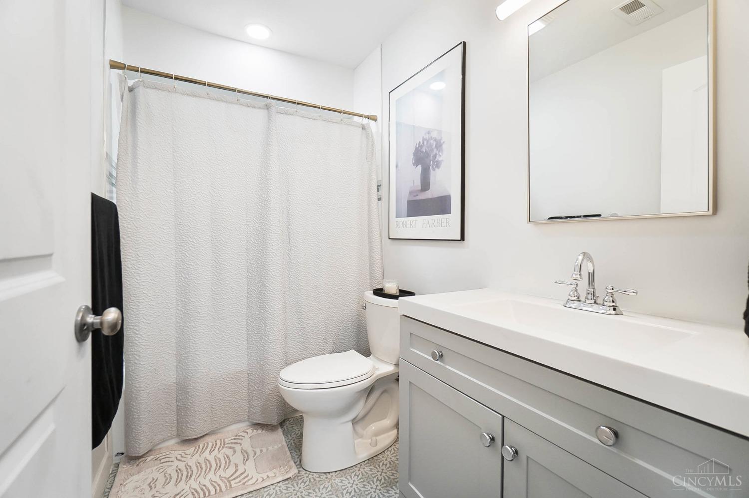 1656 Jonathan Avenue