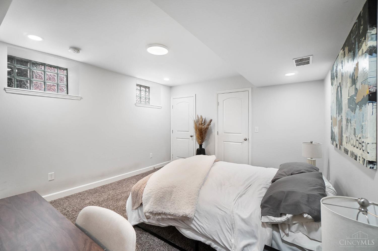 1656 Jonathan Avenue