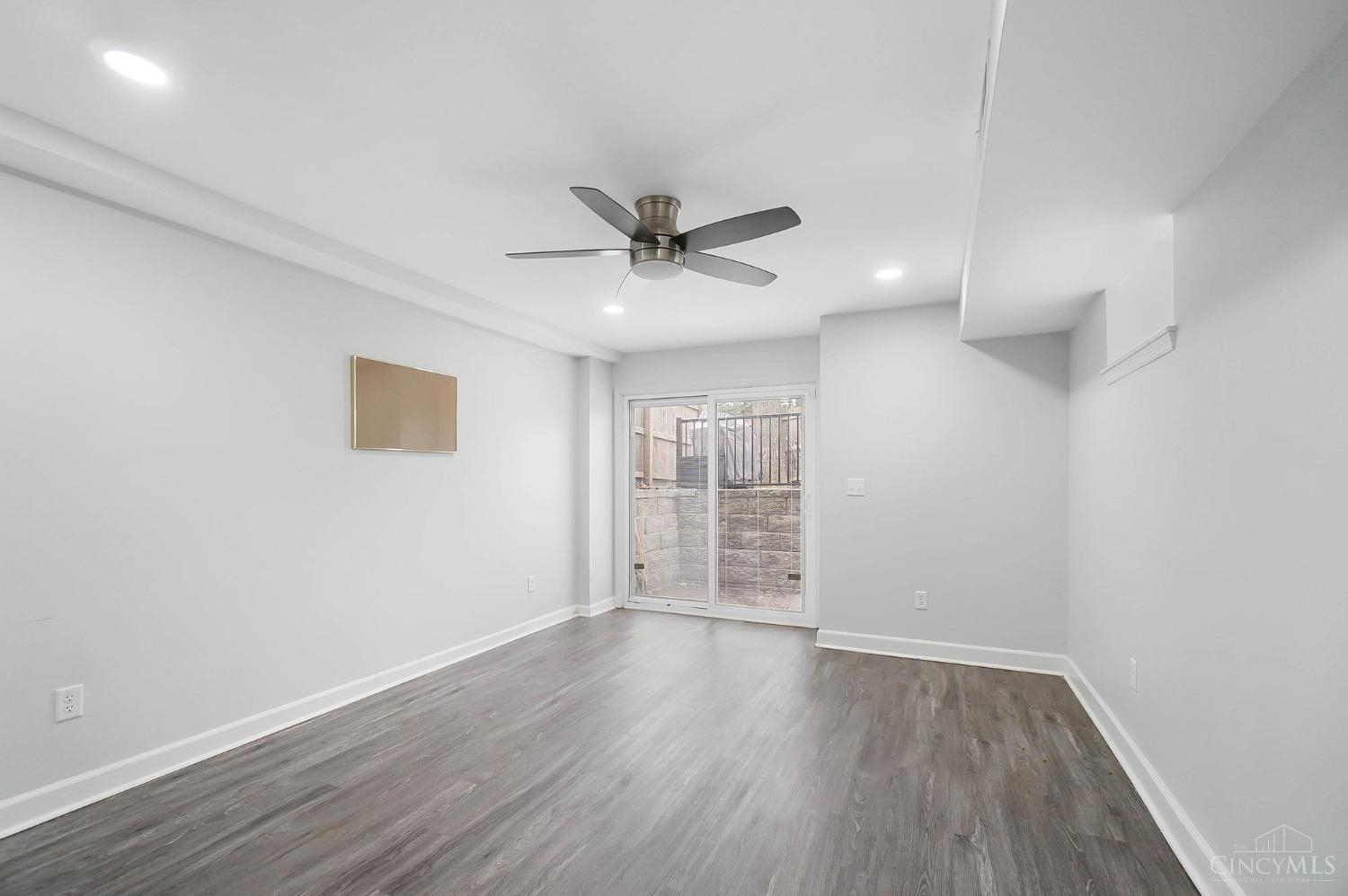 1656 Jonathan Avenue