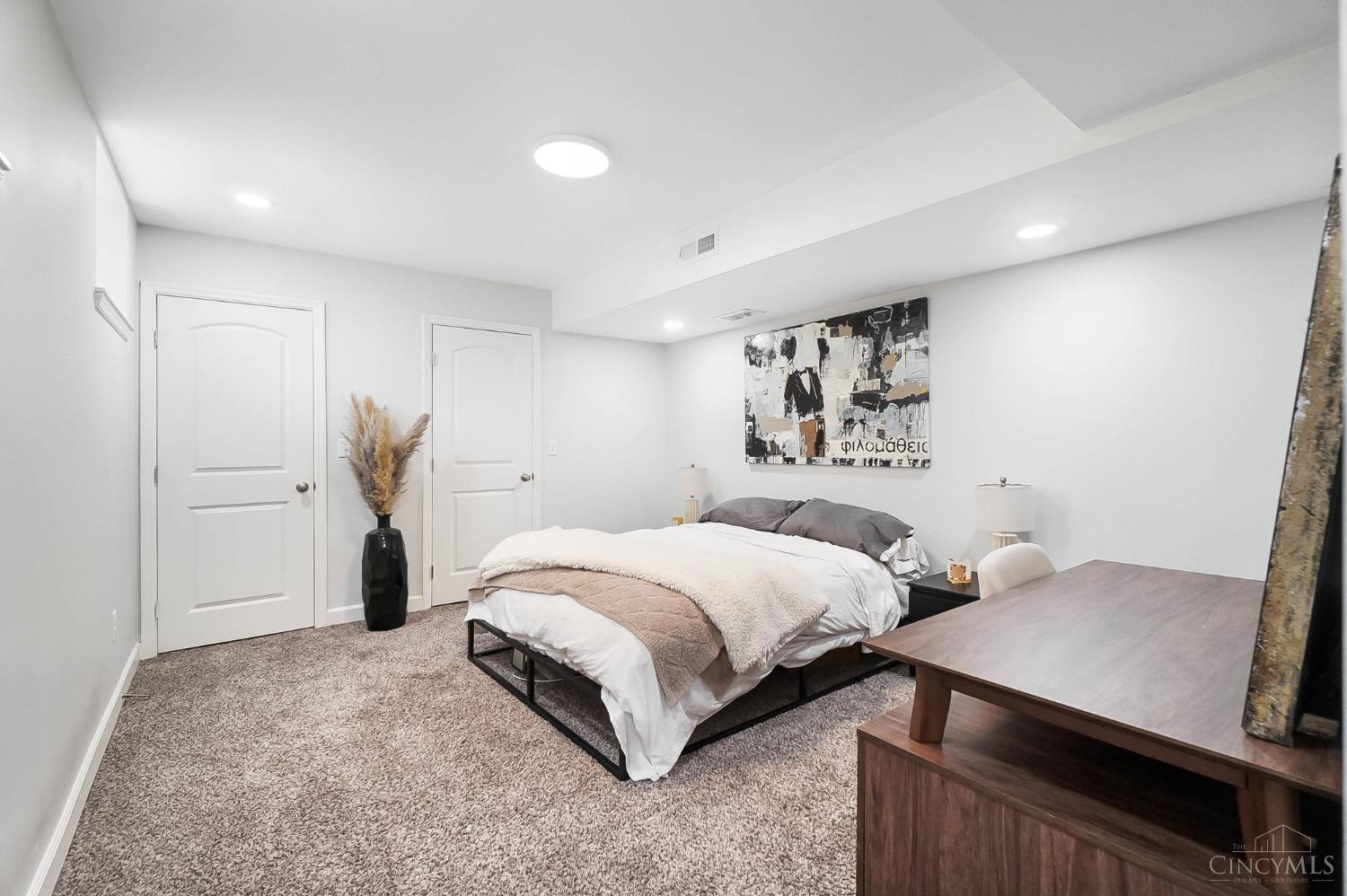 1656 Jonathan Avenue