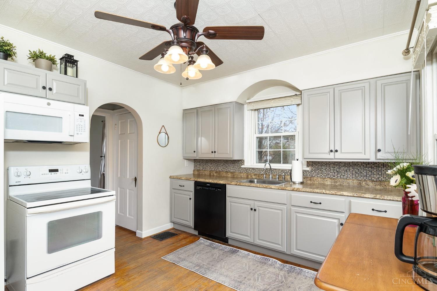 3647 Coral Gables Road