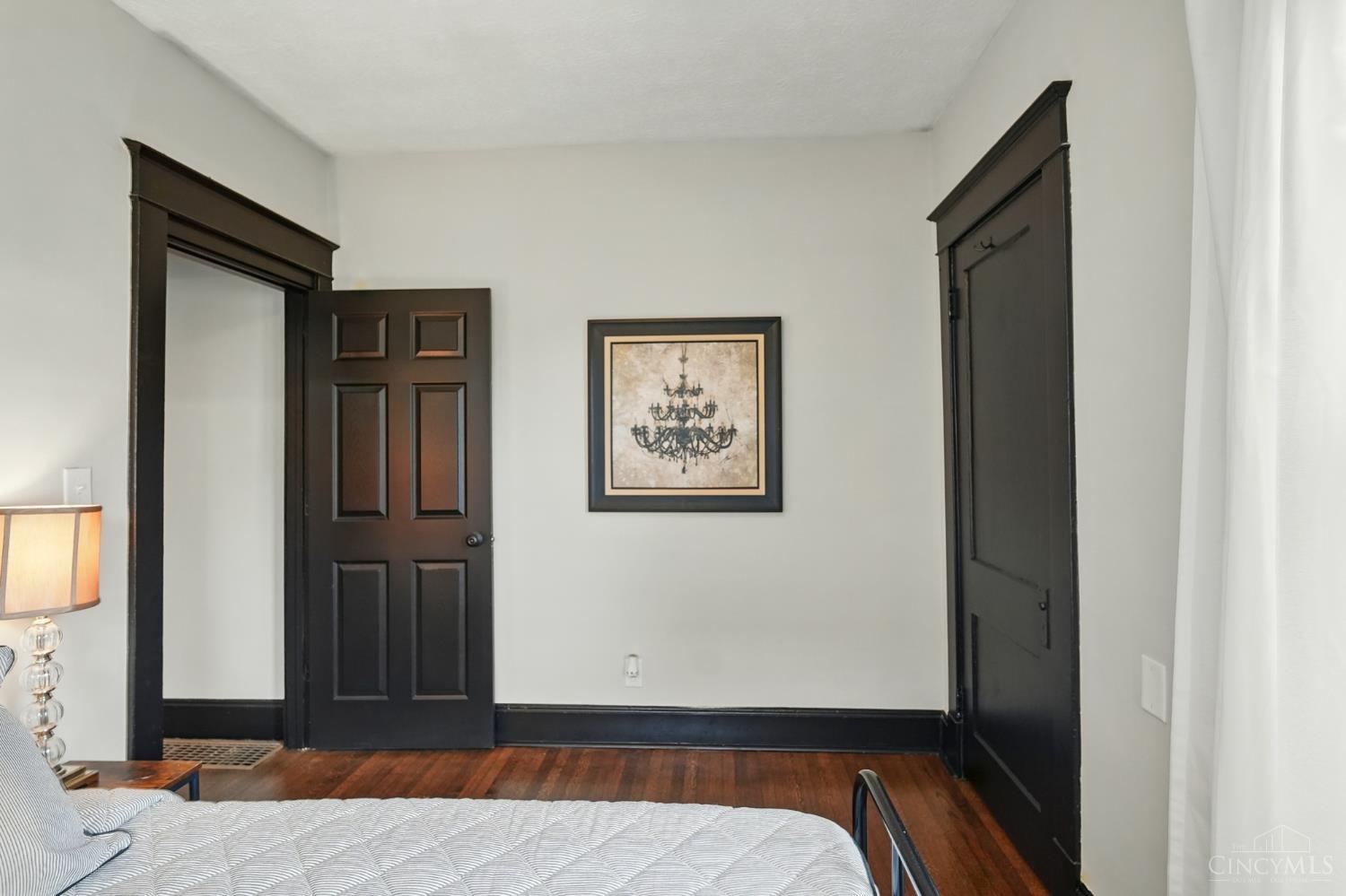 707 Fifteenth Avenue