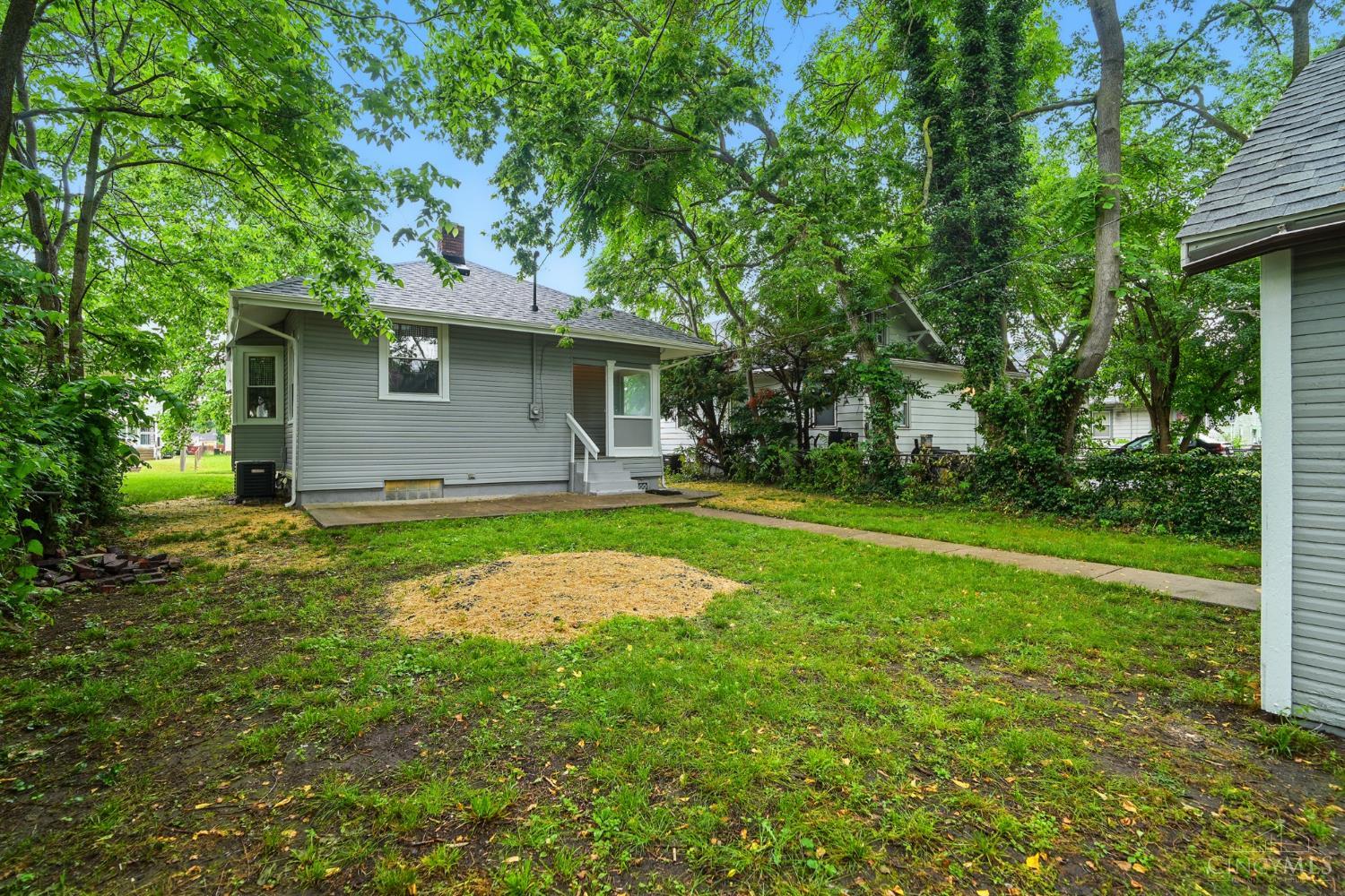 707 Fifteenth Avenue