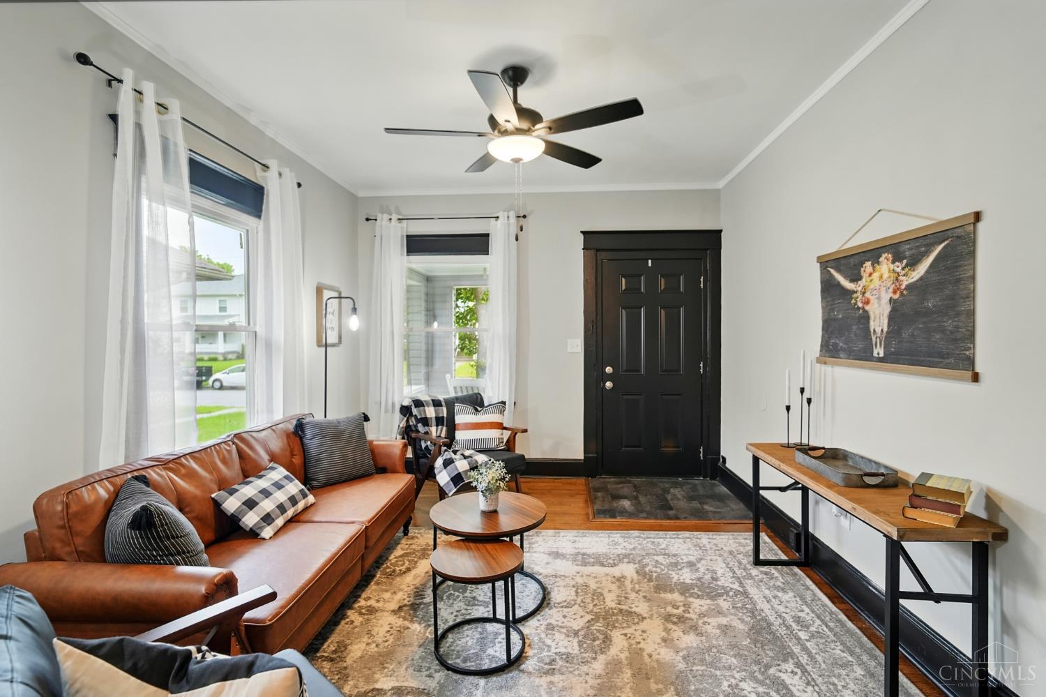 707 Fifteenth Avenue