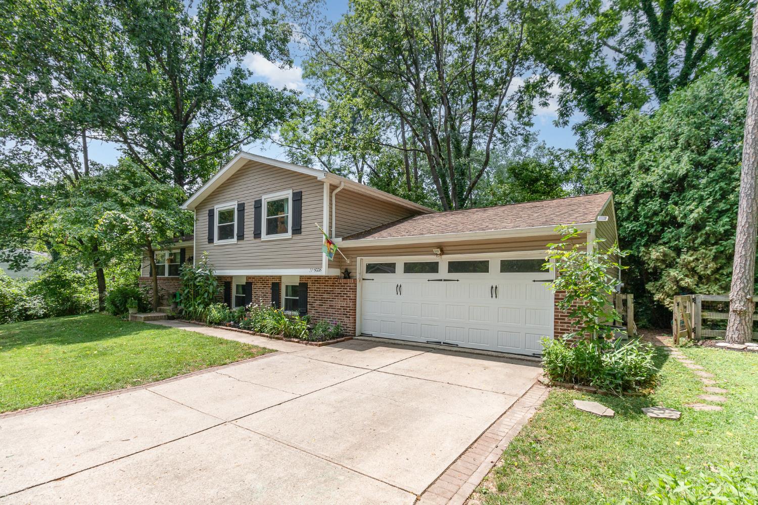 8558 High Trail Court