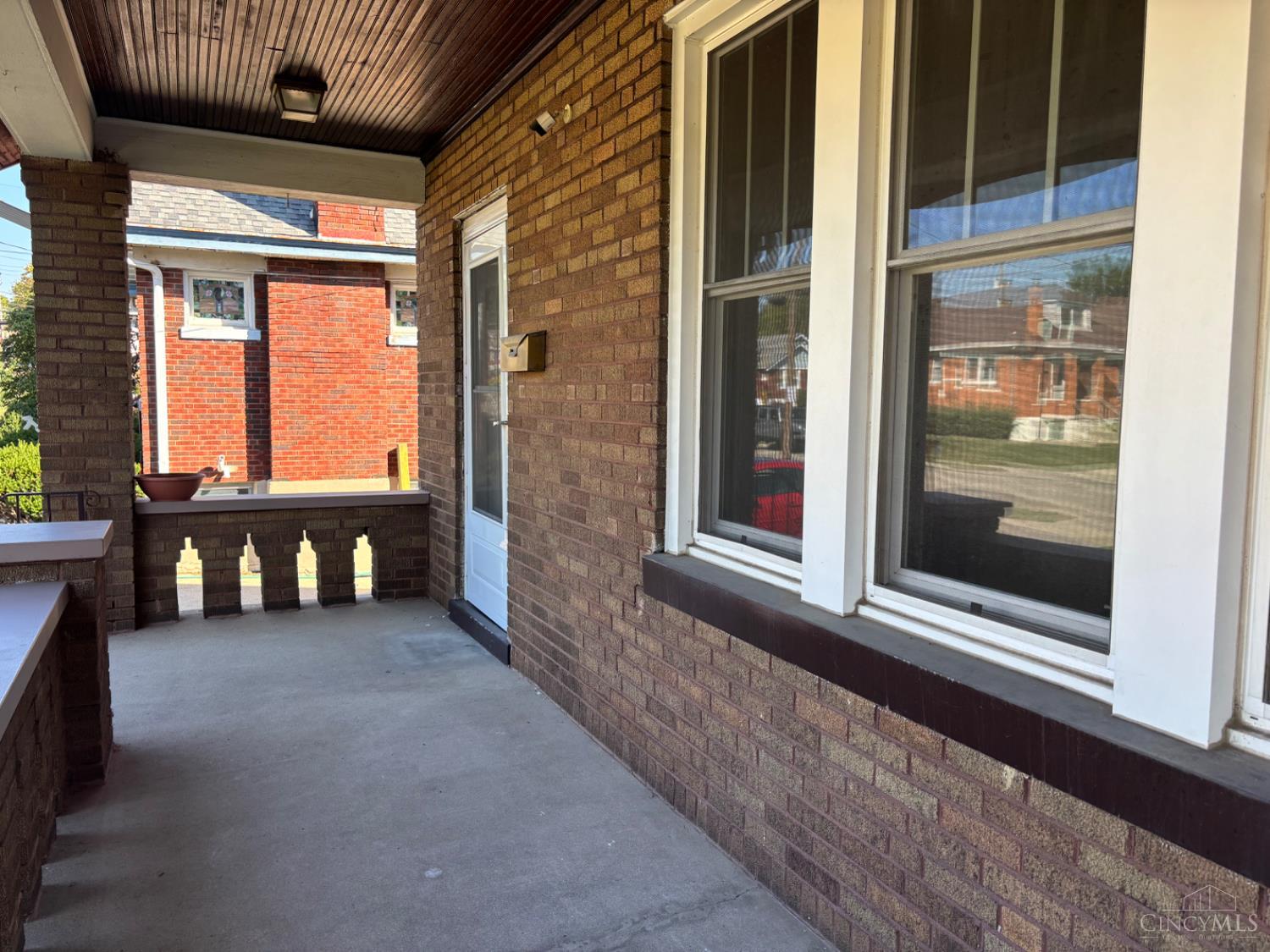 3832 Meyerfeld Avenue