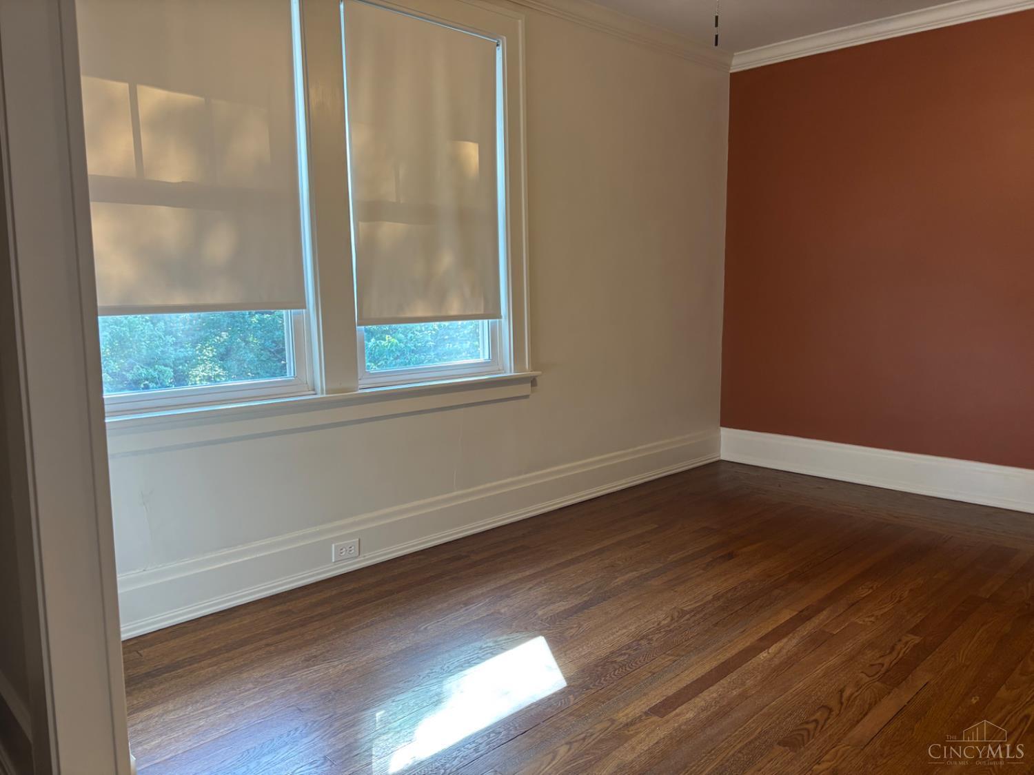 3832 Meyerfeld Avenue