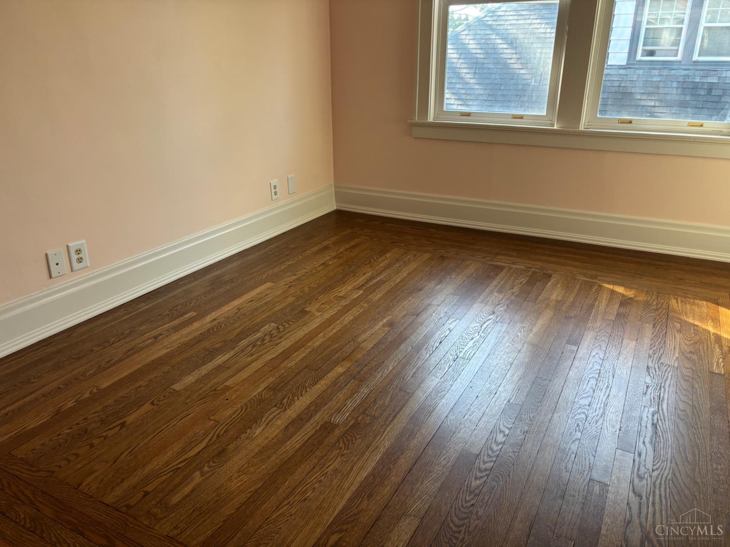 3832 Meyerfeld Avenue