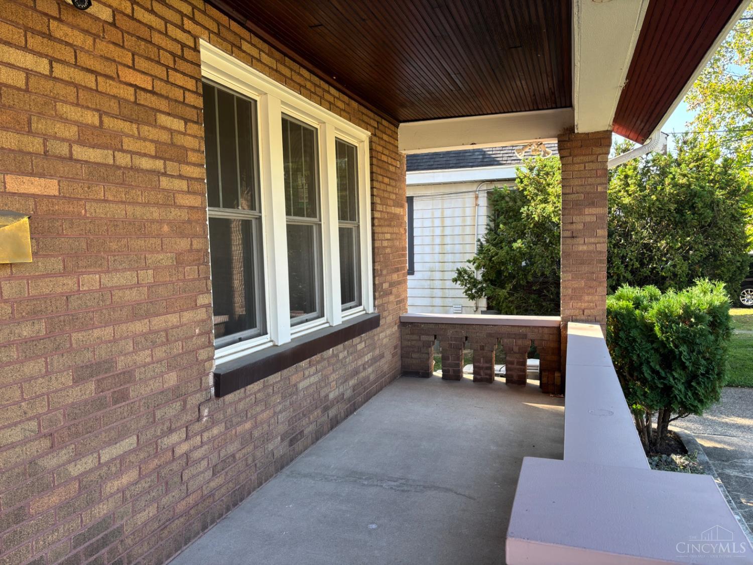 3832 Meyerfeld Avenue