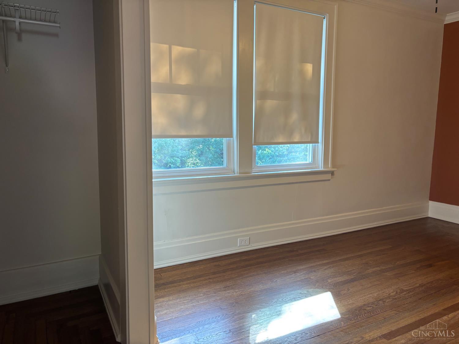 3832 Meyerfeld Avenue