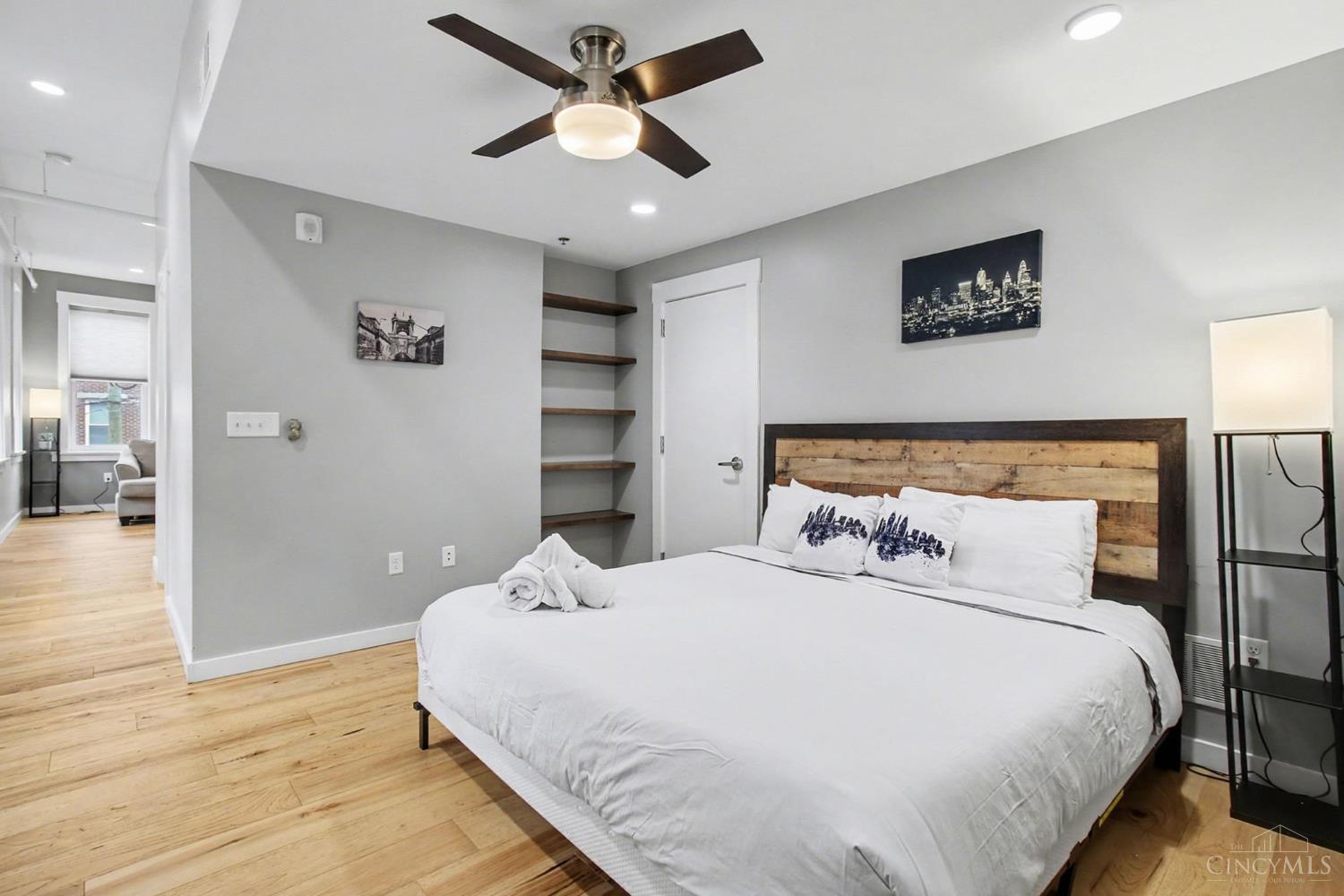 35 E 13th Street 202