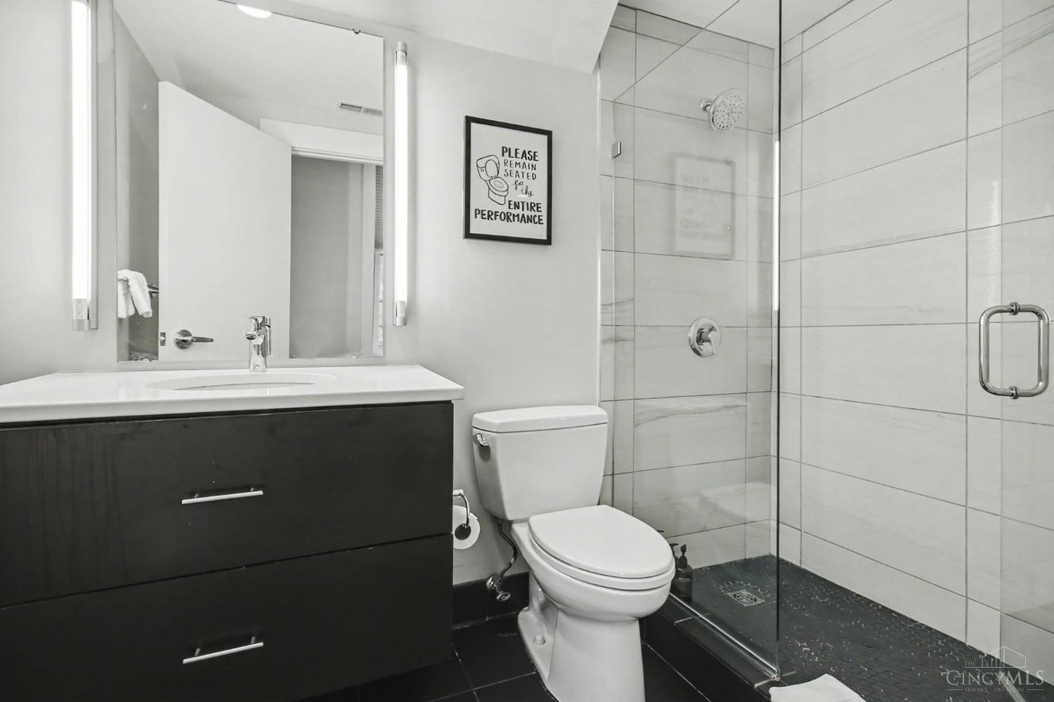 35 E 13th Street 202