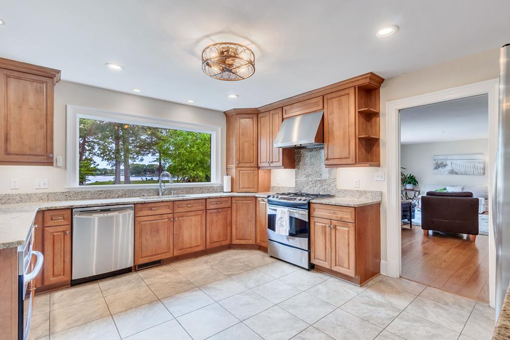 1245 Yeocomico View Drive