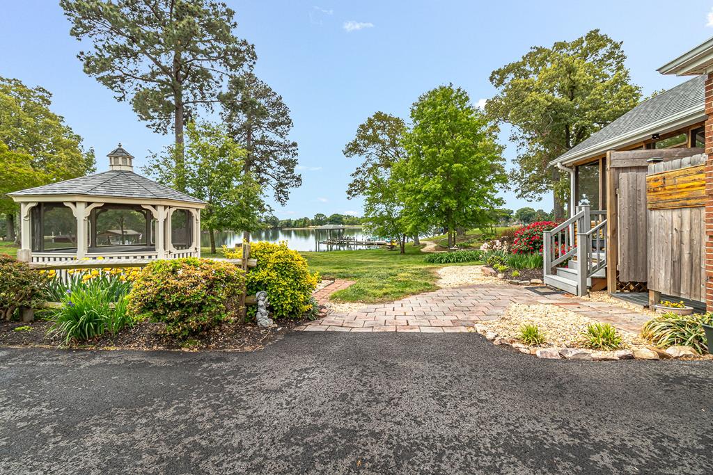 1245 Yeocomico View Drive