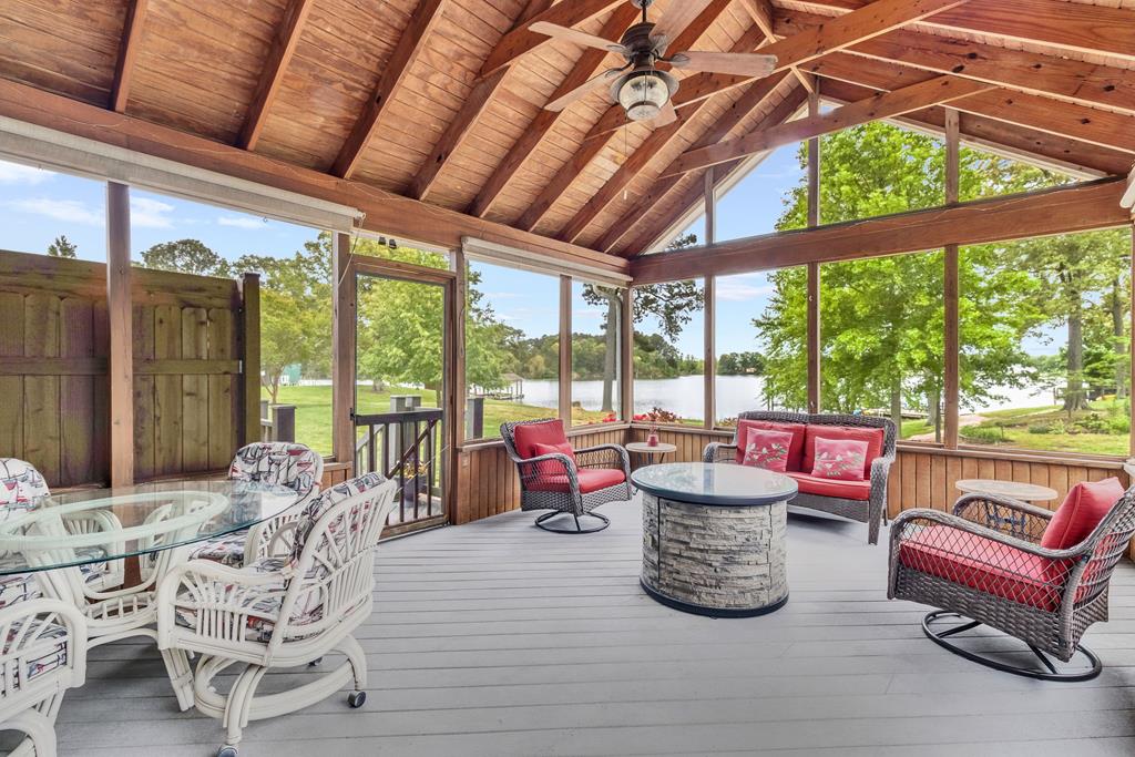 1245 Yeocomico View Drive