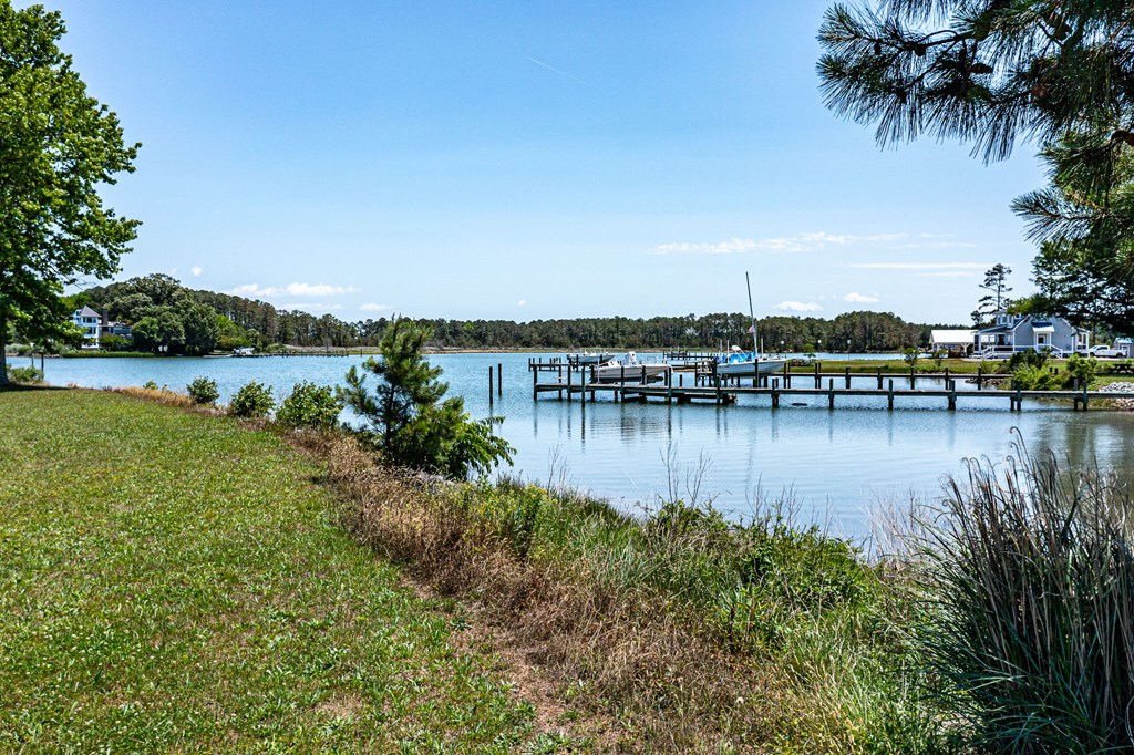 Lot 10 Bellows Landing East