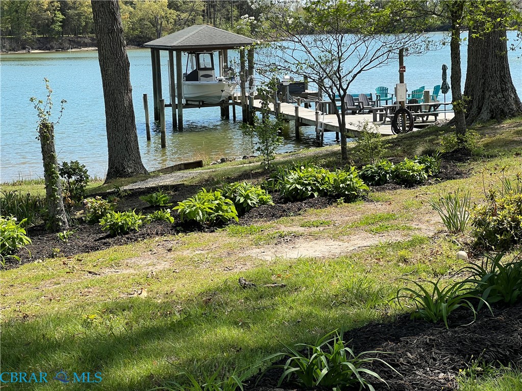 1245 Yeocomico View Dr