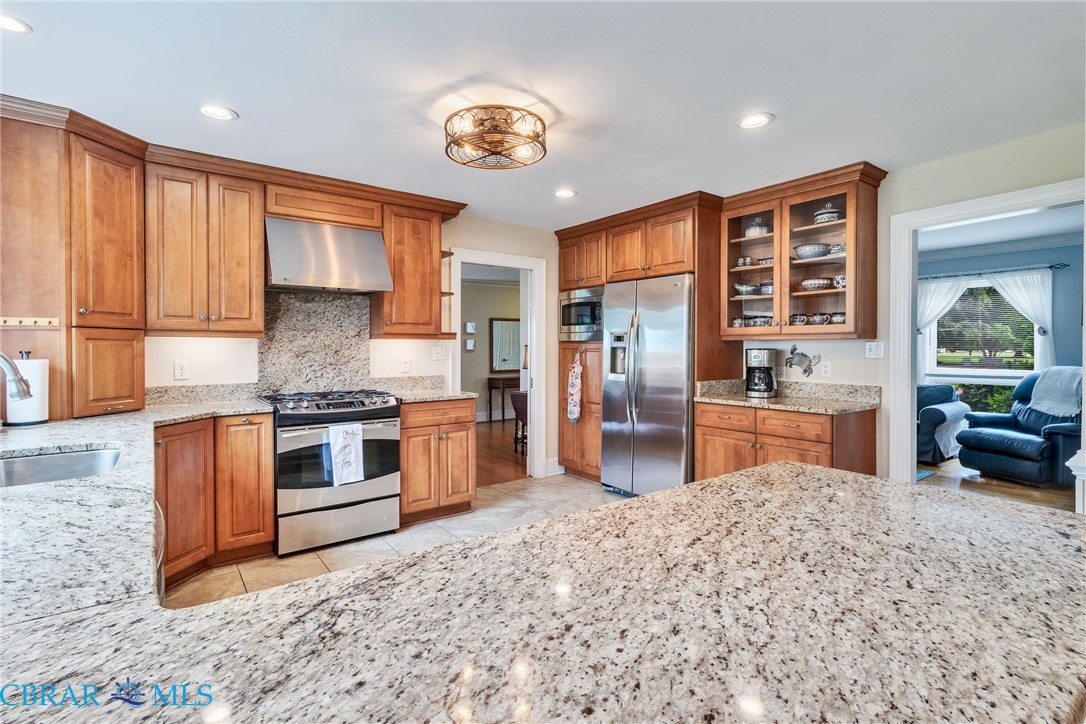 1245 Yeocomico View Dr