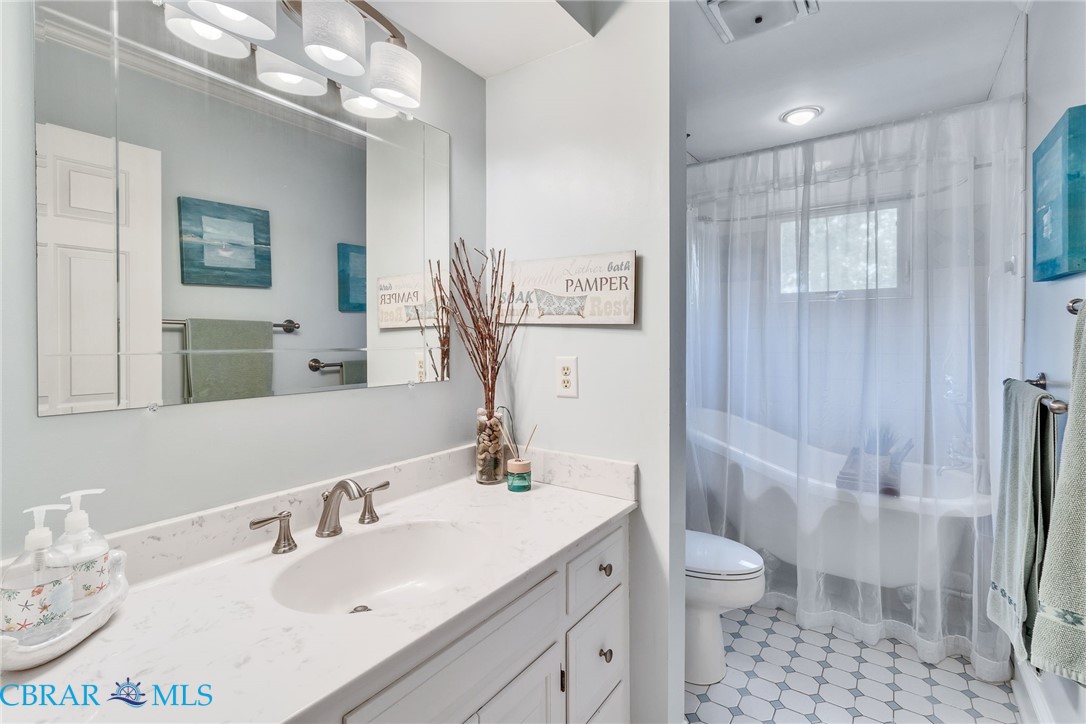 1245 Yeocomico View Dr