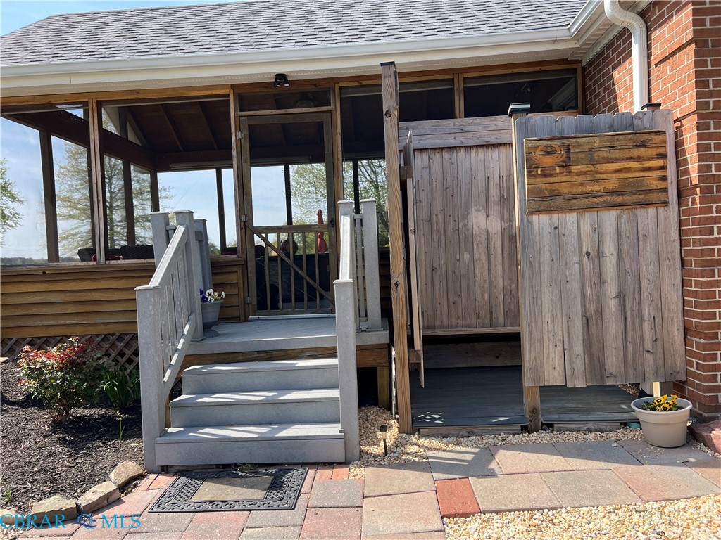 1245 Yeocomico View Dr