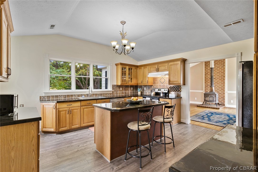 1134 Syringa Rd