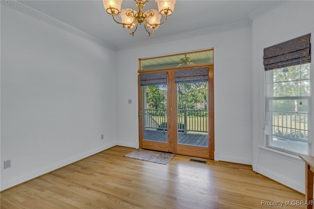 457 Scenic Dr