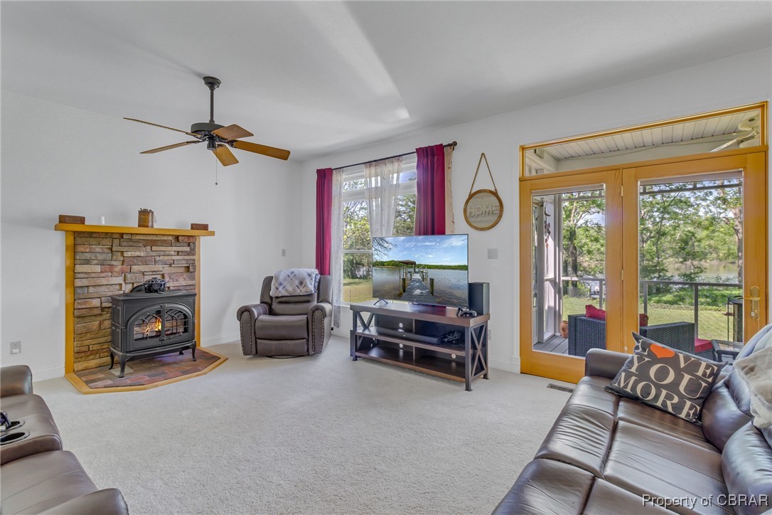457 Scenic Dr