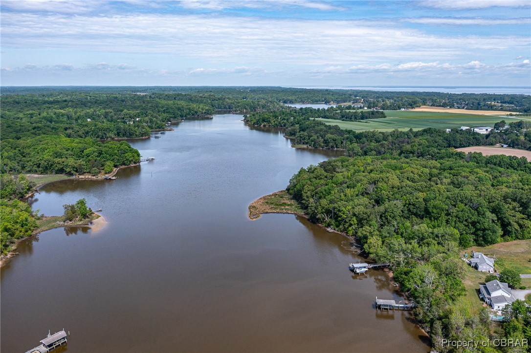 457 Scenic Dr