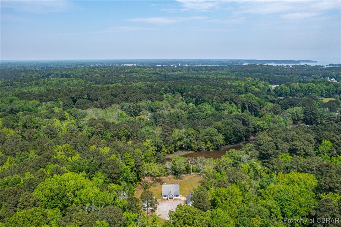 395 Scott Rd