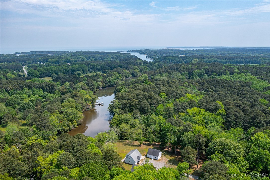 395 Scott Rd