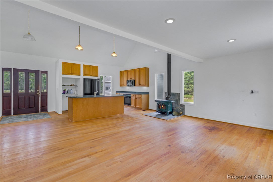 395 Scott Rd