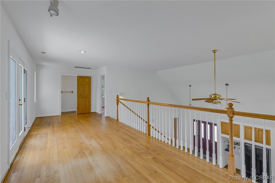 395 Scott Rd