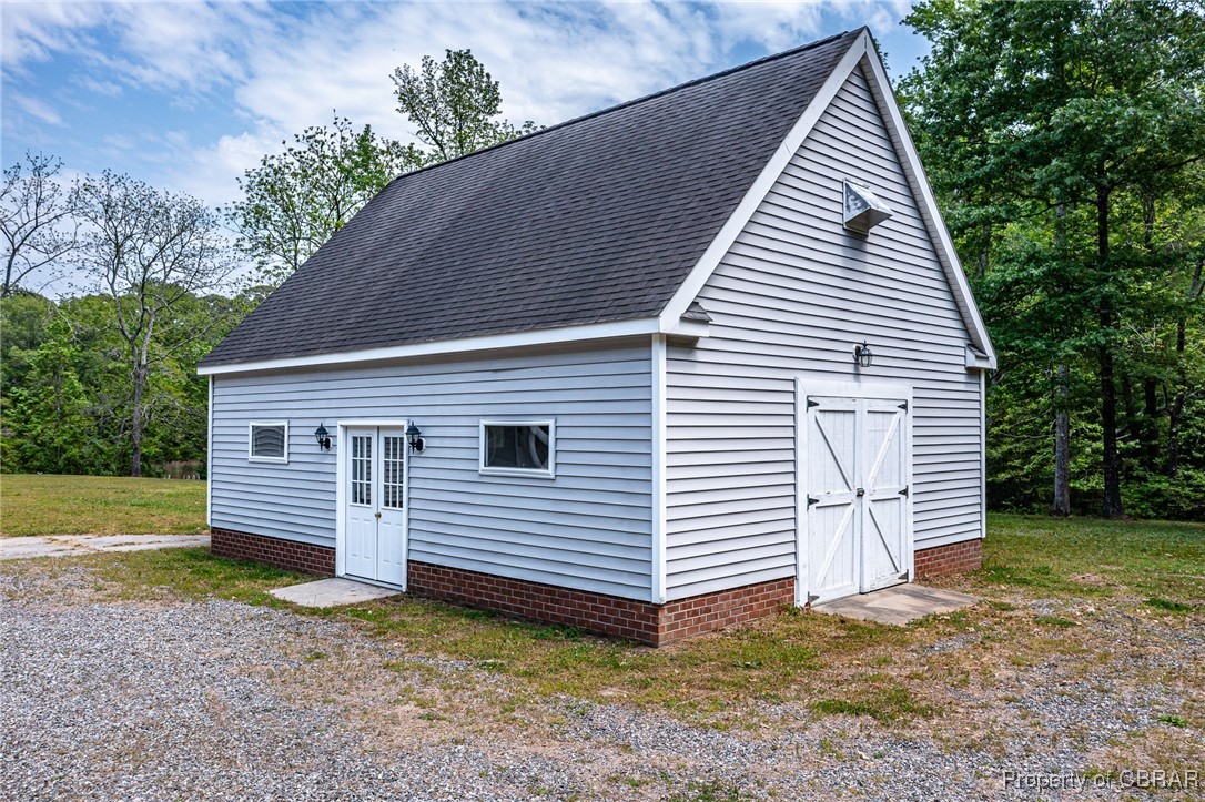 395 Scott Rd