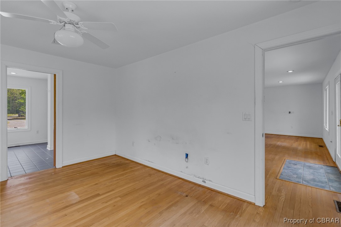 395 Scott Rd