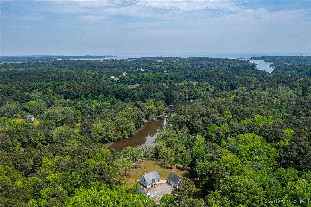 395 Scott Rd