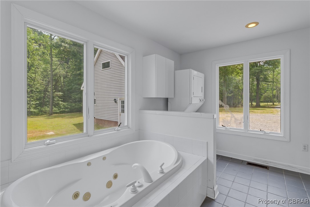 395 Scott Rd