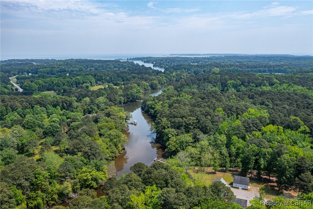 395 Scott Rd