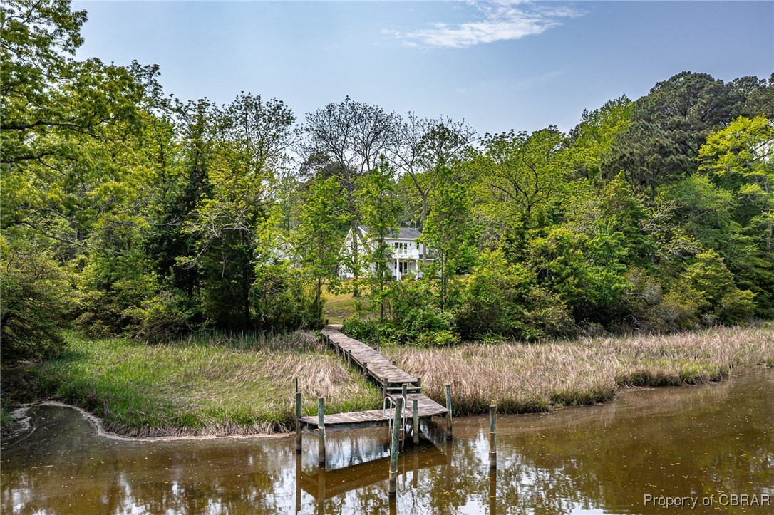 395 Scott Rd